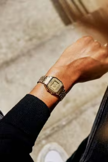 RUCNI SAT CASIO VINTAGE LA680WEGA-9ER Silver Group