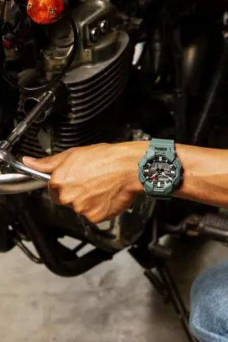 RUCNI SAT CASIO G-SHOCK GA-010-2AER Silver Group