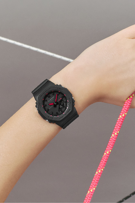 RUCNI SAT CASIO G-SHOCK GMA-P2100SA-1A1 Silver Group