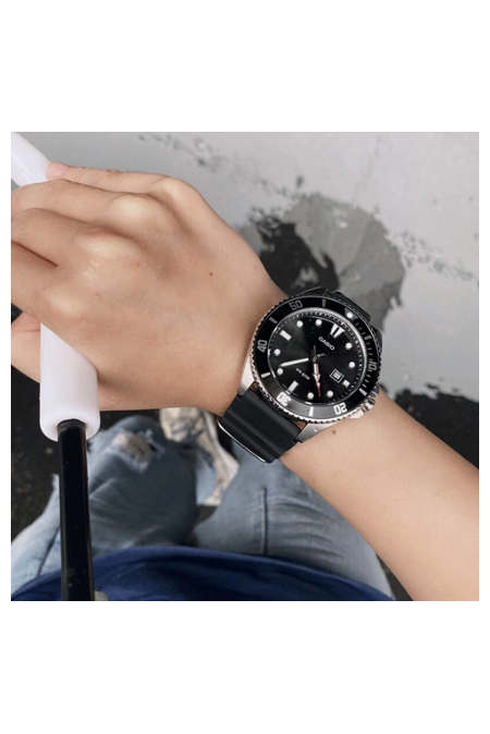 RUCNI SAT CASIO MDV-107-1A1VEF Silver Group