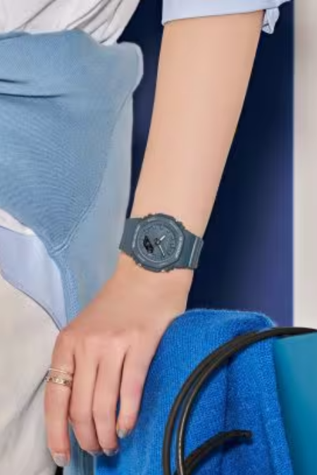 RUCNI SAT CASIO G-SHOCK GMA-P2100BA-2AE Silver Group