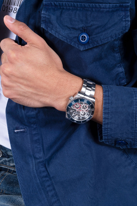 RUCNI SAT GUESS AXLE GW0488G1 Silver Group