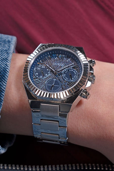 RUCNI SAT GUESS EQUALITY GW0769L1 Silver Group