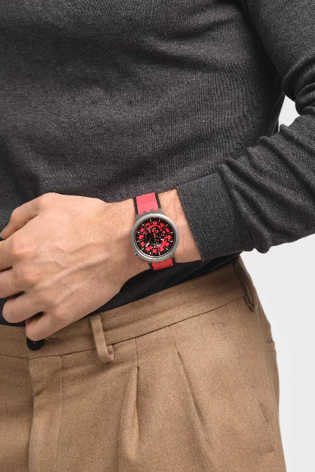 RUCNI SAT SWATCH BIG BOLD IRONY RED JUICY SB07S110 Silver Group
